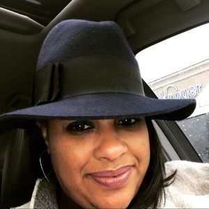 Meet your Posher, Allison